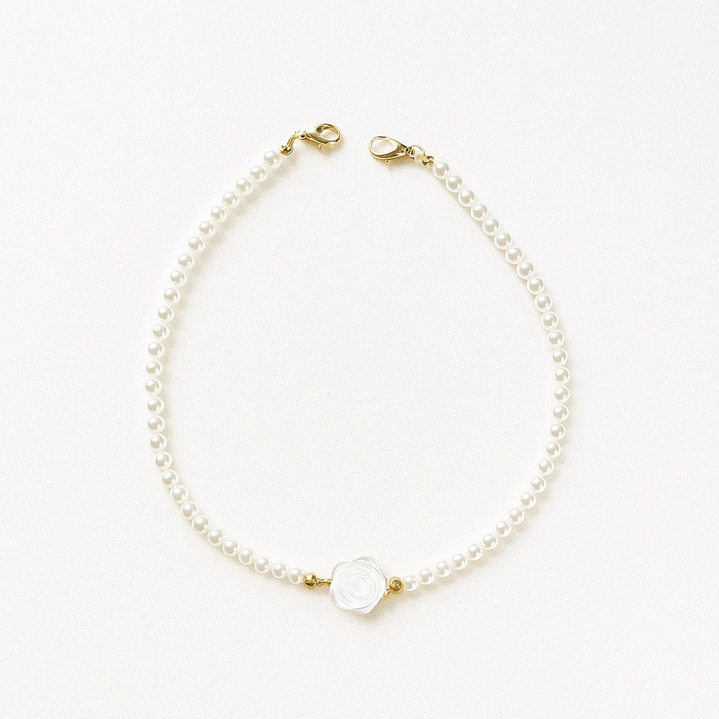 Colier Floare alba